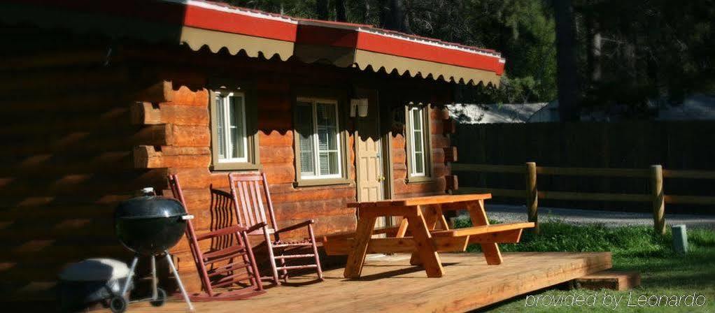 Historic Tamarack Lodge Hungry Horse Exteriér fotografie
